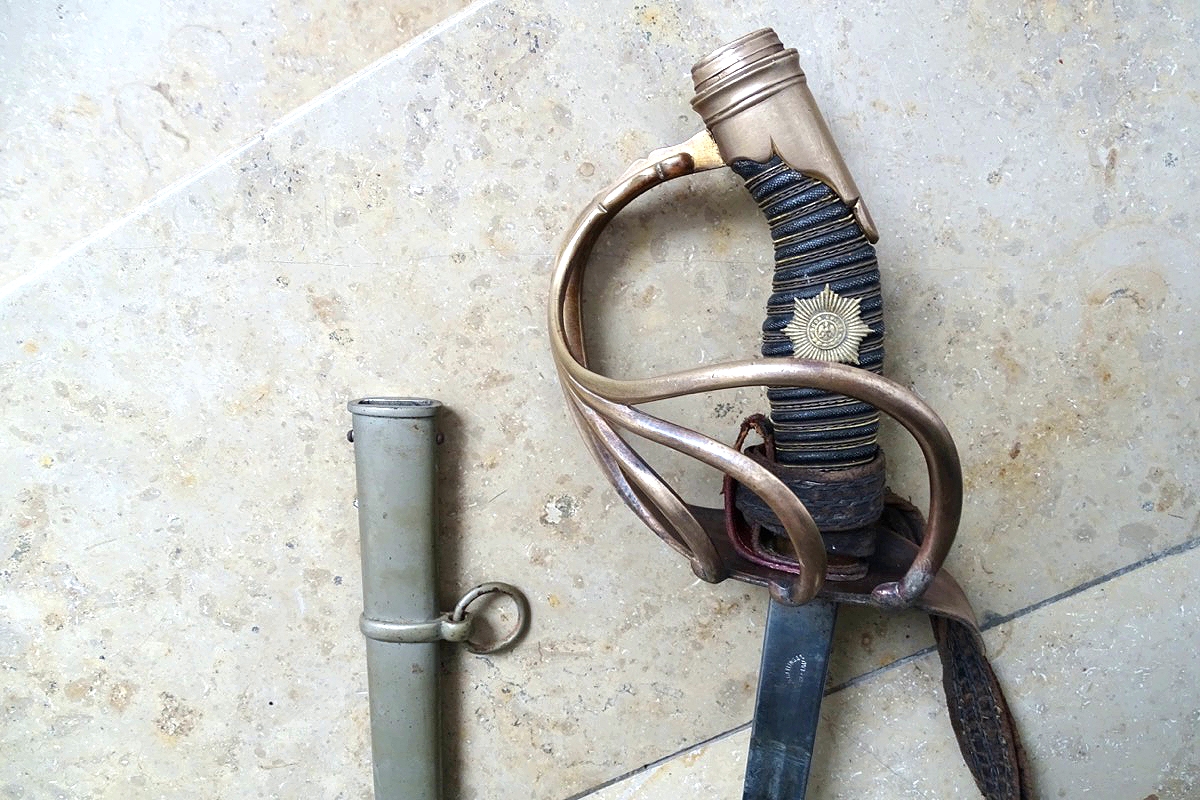 Extra Pallasch für Offiziere der Garde du Corps M 1883, Hst.: Hellinger Breslau