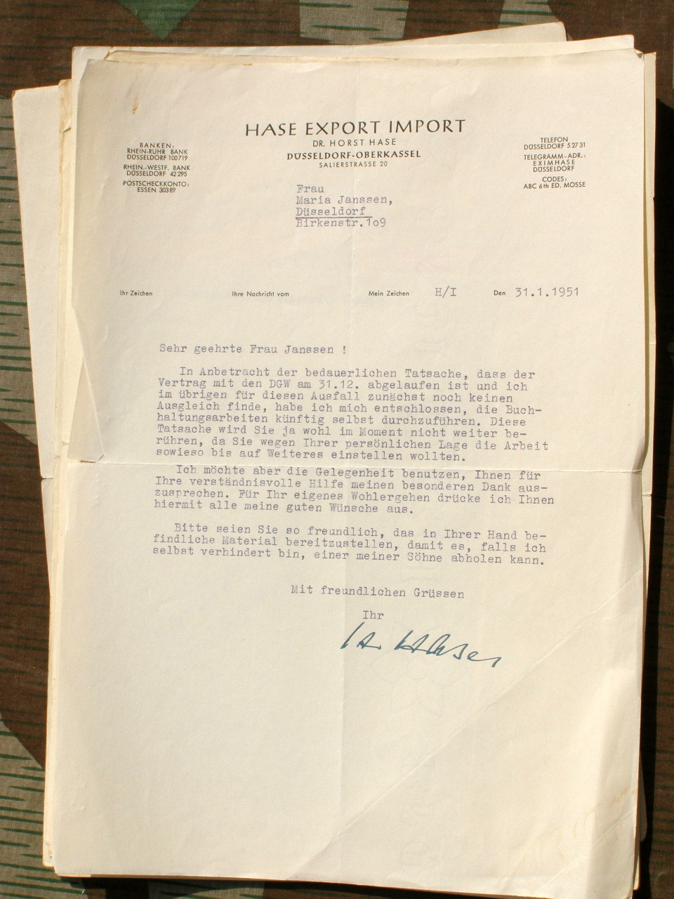 11382-7 Gehilfenbrief Wirtschafts-Treuhänderbüros 1943, Papiere....