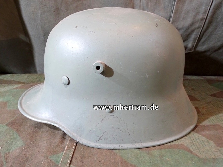 Stahlhelm 1. Weltkrieg M 17, Wehrmacht, Innenleben erneuert
