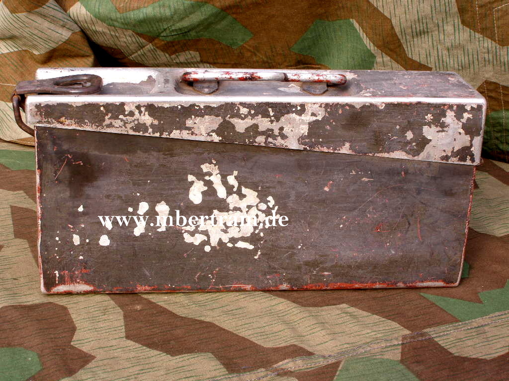 Wehrmacht ALUMINIUM Gurtkasten für MG 42 und MG 34.