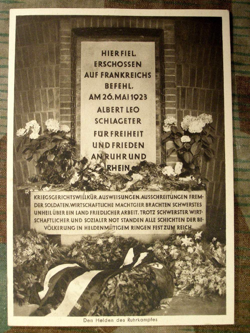 Düsseldorf Schlageter Denkmal/ Helden des Ruhrkampfes