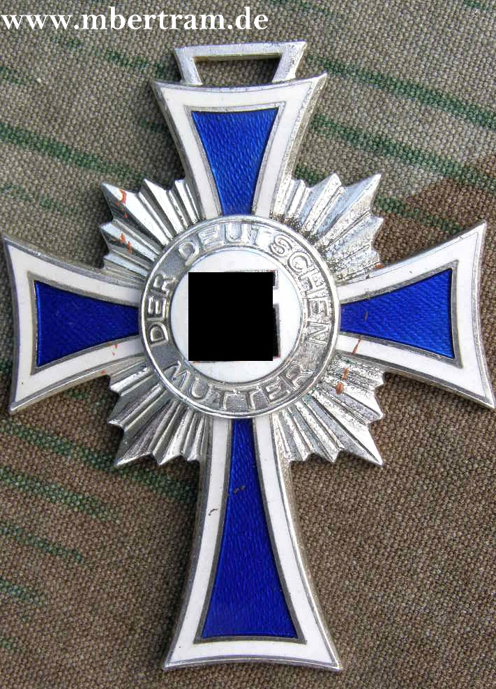 Ehrenkreuz der deutschen Mutter in silber, o. Band