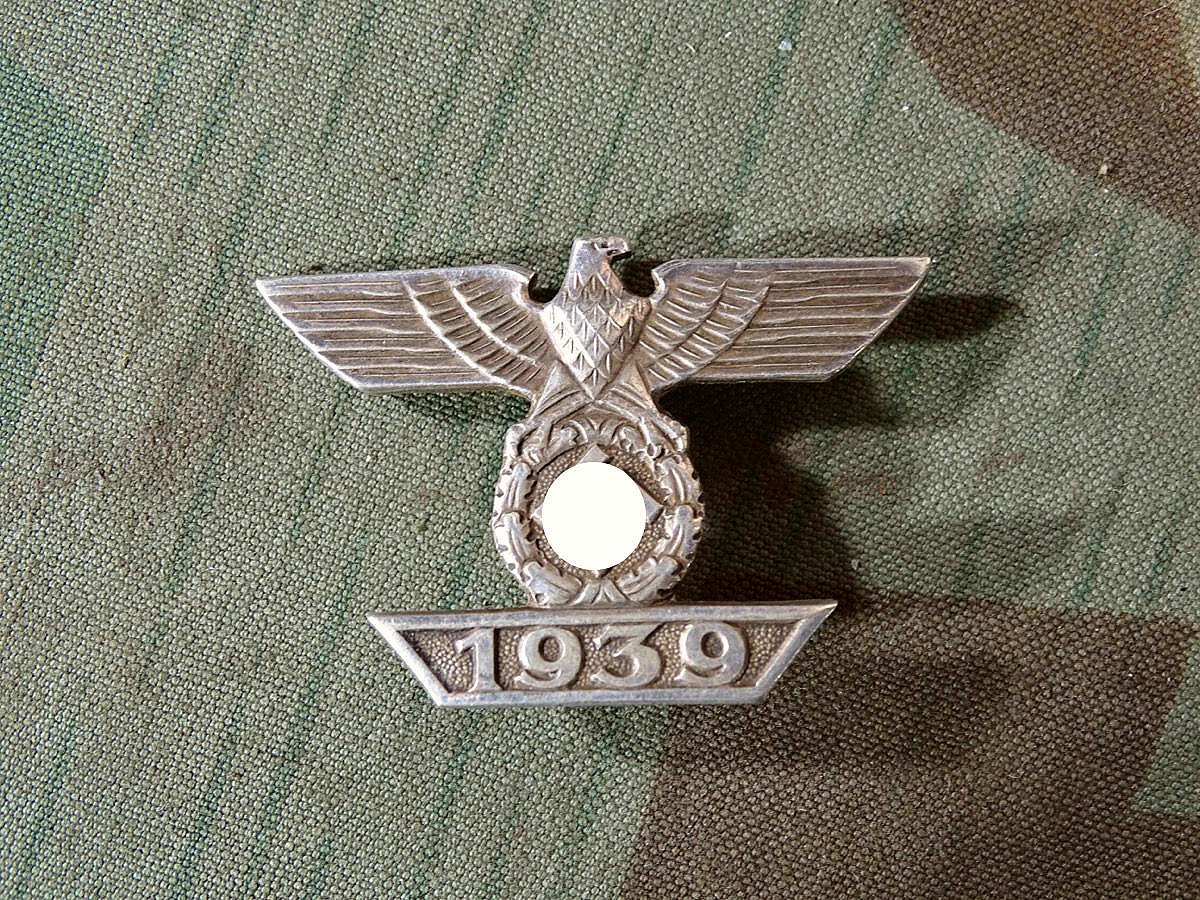 Wiederholungsspange 1939 zum Eisernen Kreuz 1. Klasse 1914, Buntmetall o. Marke, B.H. Mayer