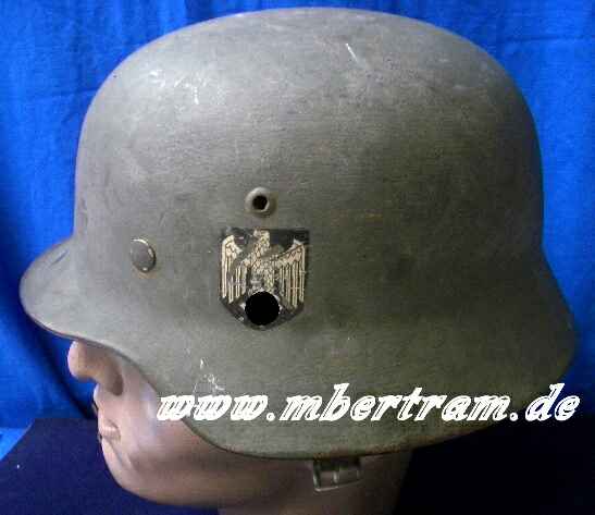 Wehrmacht Stahlhelm M 35, Adler Emblem, Originallack 85 %
