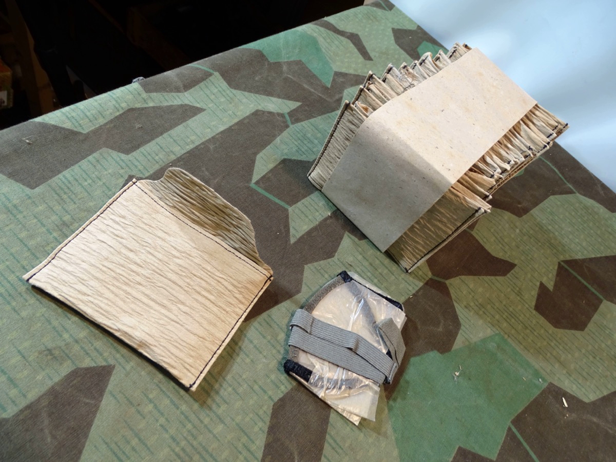 Sonderangebot: 20 Stück unbenutzte Augenschützer 42 der Wehrmacht in sandfarbener Verpackung 