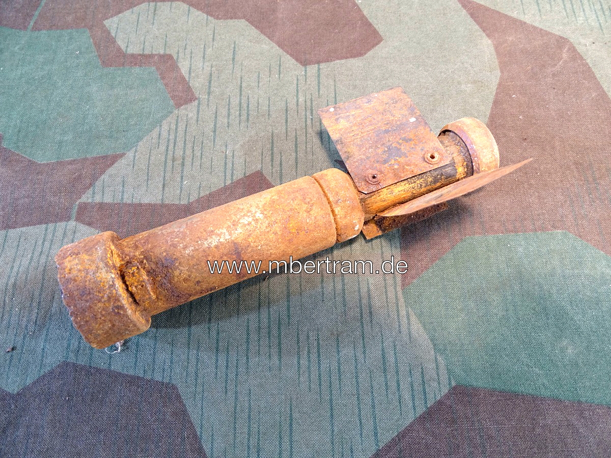 Leitwerk für Deko Kopf zur Wehrmachts  Panzerfaust 30 "Gretchen"