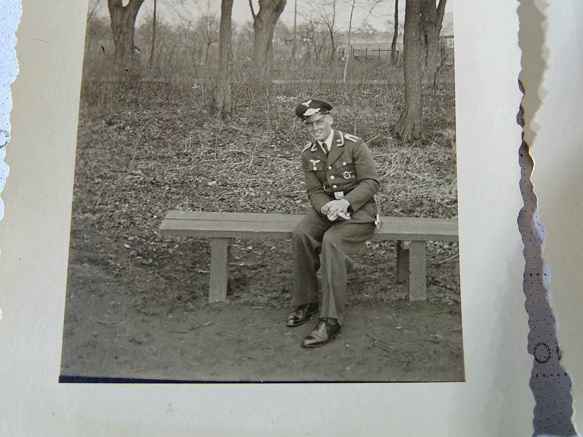 Fotonachlass mit Kopie der Urkunden, DK Gold Träger und Ehrenpokal Inhaber Jagdflieger d. Luftwaffe Fotonachlass mit Kopie der Urkunden, DK Gold Träger und Ehrenpokal Inhaber Jagdflieger d. Luftwaffe