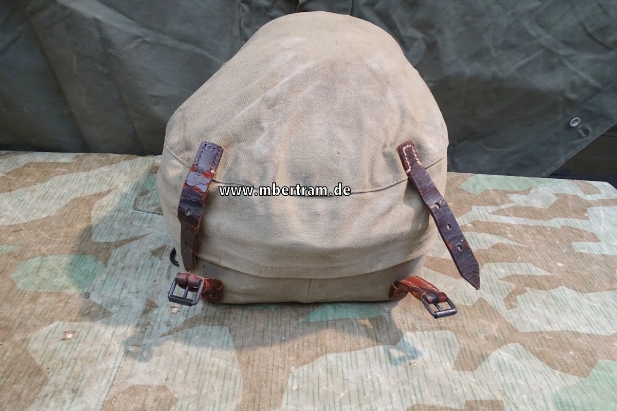 Wehrmacht Tasche für Pferdegasmaske 38