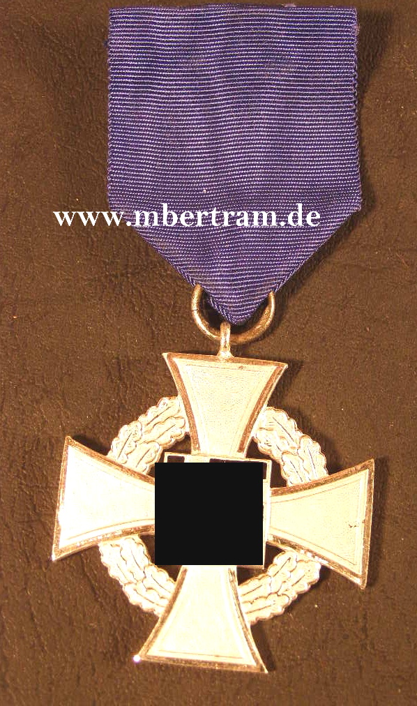 TREUDIENST- EHRENZEICHEN für 25 JAHRE IN SILBER