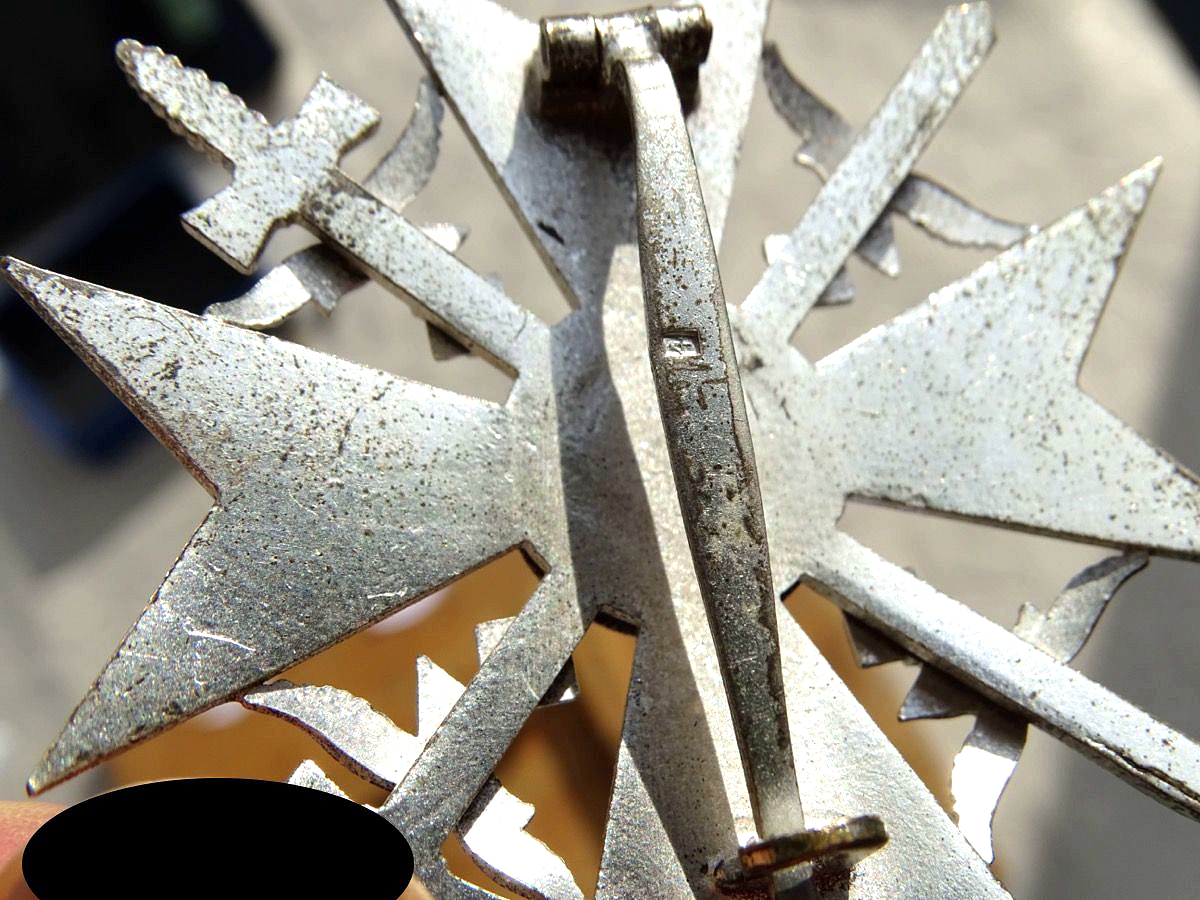Spanienkreuz in silber mit Schwertern, Buntmetall, versilbert, Hst. 4 -Steinauer, Weitze Rechnung u.- Expertise Spanienkreuz in silber mit Schwertern, Buntmetall, versilbert, Hst. 4 -Steinauer, Weitze Rechnung u.- Expertise