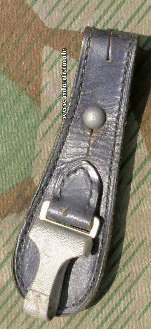 Lederhänger für Luftwaffenschwert oder Fliegerdolch