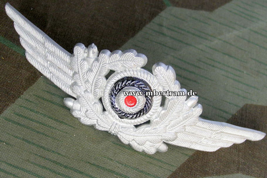 Luftwaffe Schirmmützenschwinge mit Kokarde, Aluminium