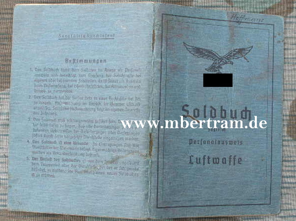 Soldbuch Luftwaffe. 1944 Flugplatz Detmold, 1945
