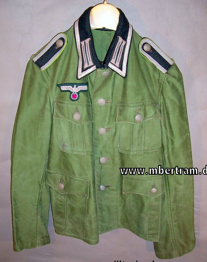 Wehrmacht Sommerfeldbluse für einen Unteroffizier Jäger / Gebirgsjäger