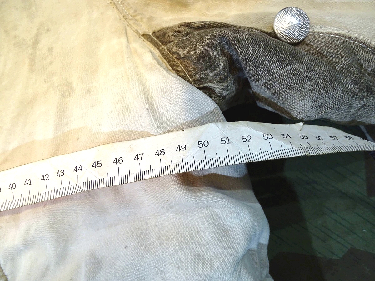 20950-30 Wehrmacht wendbare Wintertarnjacke, Splittertarn auf weiß, getragenes, ungereinigtes Stück