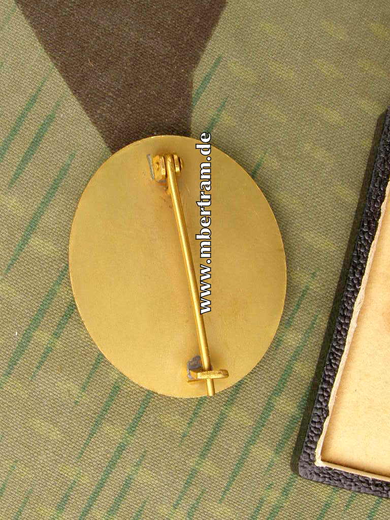 Verwundetenabzeichen 1939 Gold - Buntmetall, im Etui, Hauptmünzamt Wien