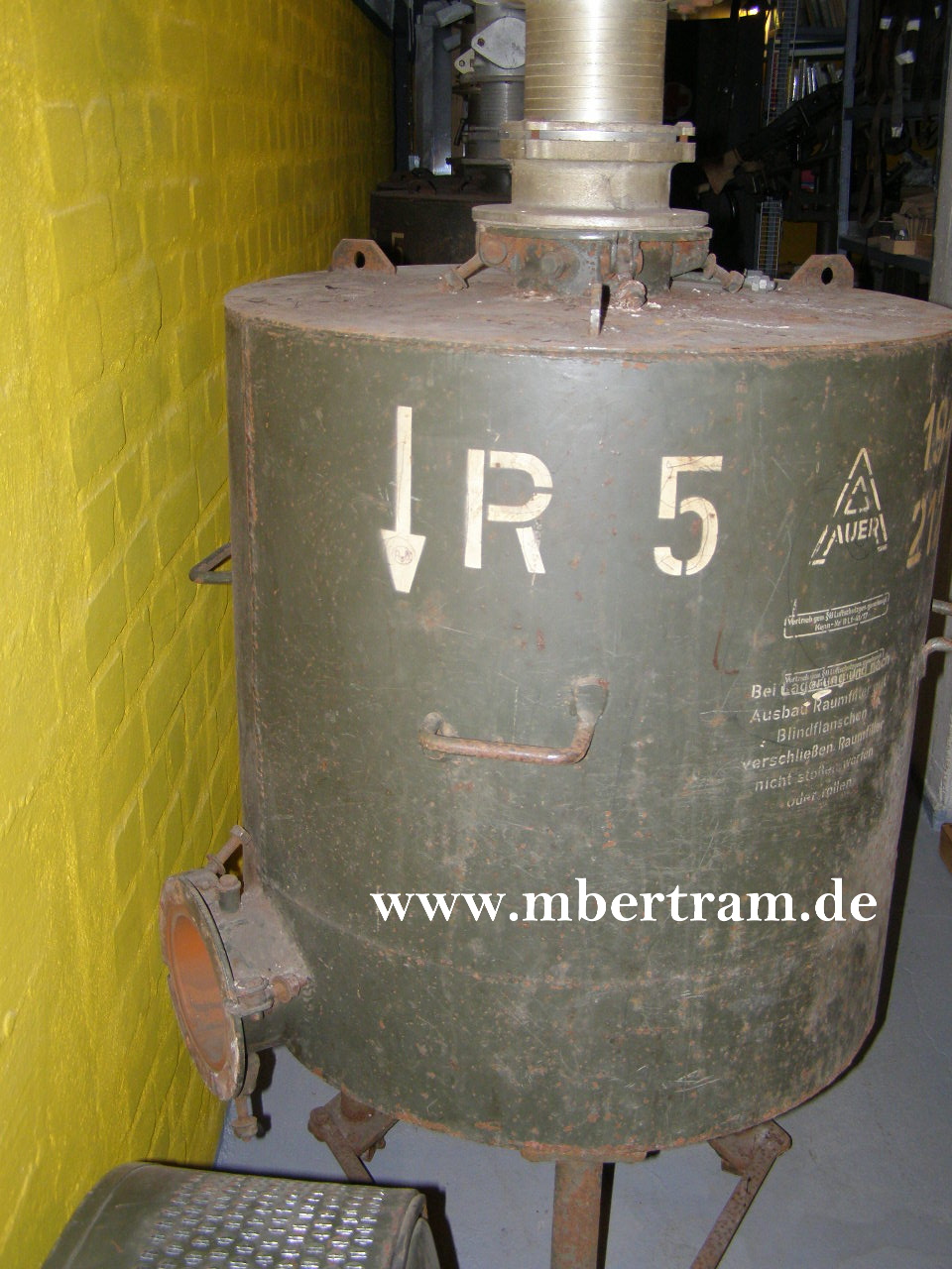 10511-32 Bunker Lüftungsanlage, 1942. 2 riesige Filter, Pumpe...