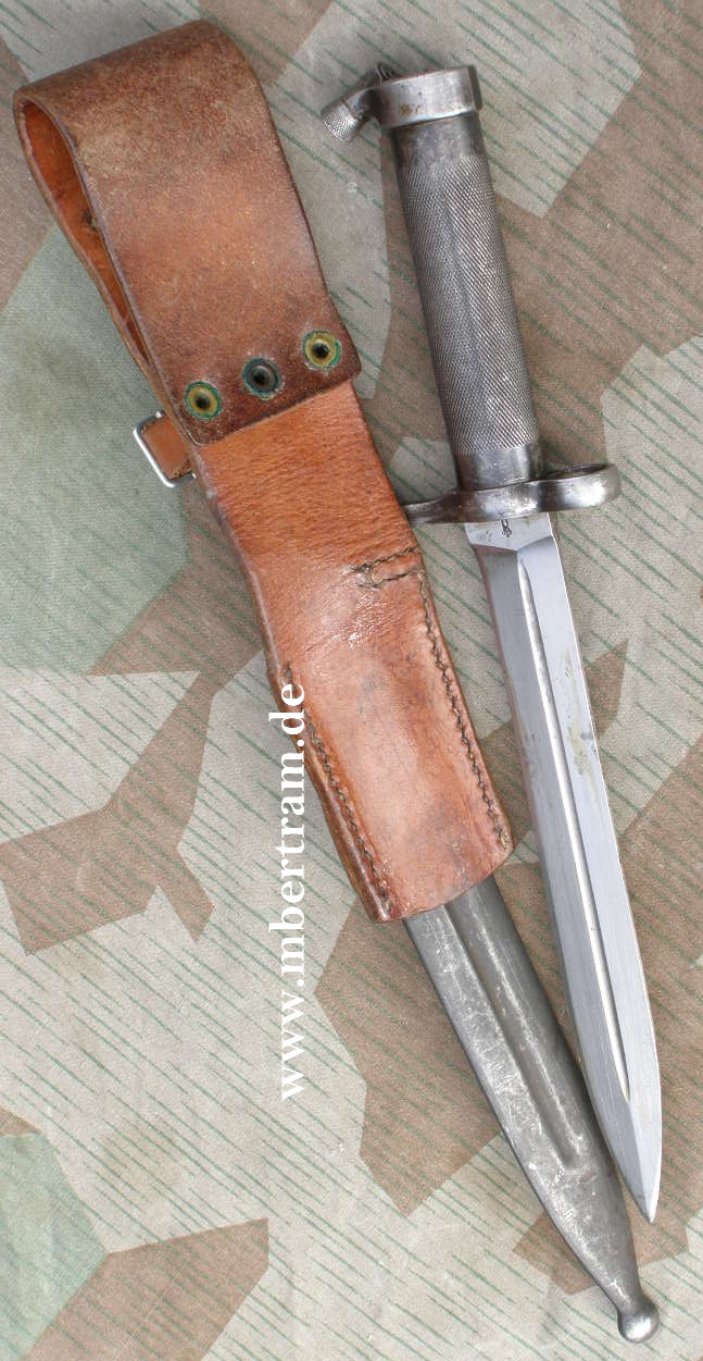Schwedisches Messer Bajonett Modell 1896 mit Scheide