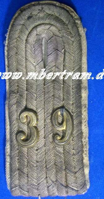 Einzel Schulterklappe 1. WK Ltn. Inf. Rgt. 39, feldgrau