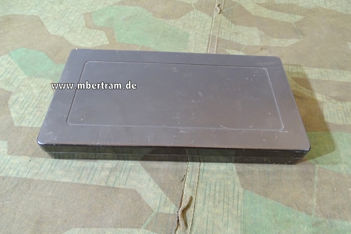 Wehrmacht Bakelit Kästchen "fzz 1942" Abmessungen ca. 23x12x2,5