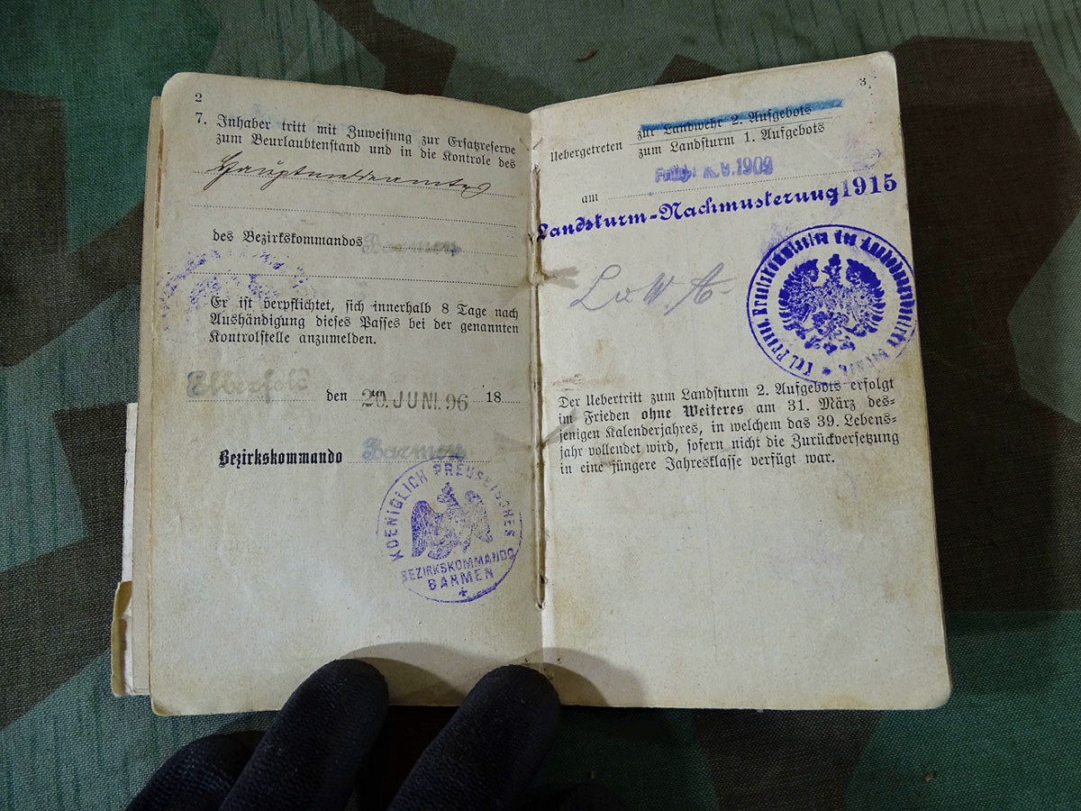 Militärpass u. Ers. Res. Pass 1915-1918- 1.Weltkrieg, Flandern, Somme, Armierungs Btl. 10, 3. Cp. Militärpass u. Ers. Res. Pass 1915-1918- 1.Weltkrieg, Flandern, Somme, Armierungs Btl. 10, 3. Cp.