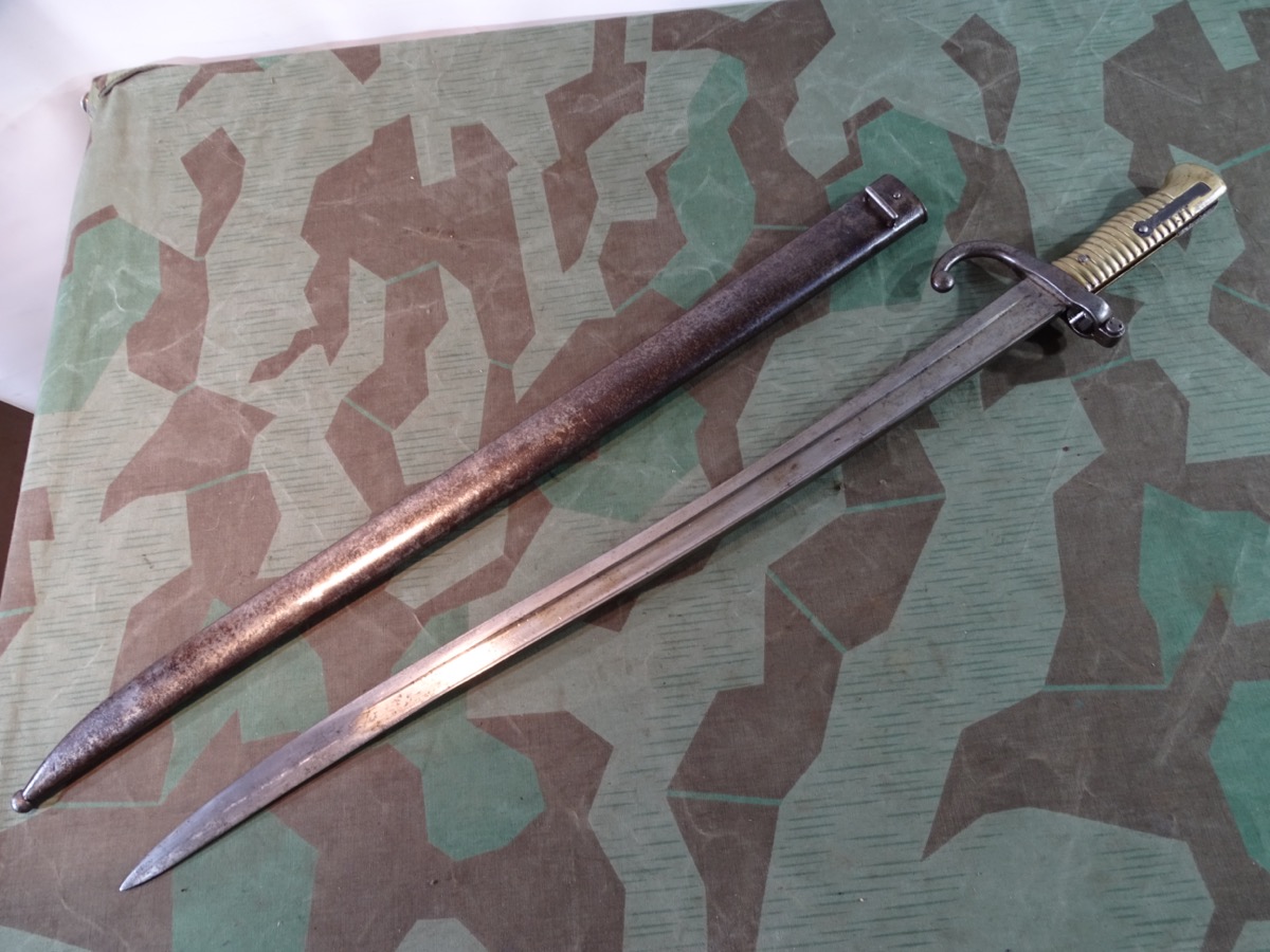 Frankreich Chassepot-Bajonett St. Etienne 1869, Metallscheide , Nummerngleich J 78615 Frankreich Chassepot-Bajonett St. Etienne 1869, Metallscheide , Nummerngleich J 78615
