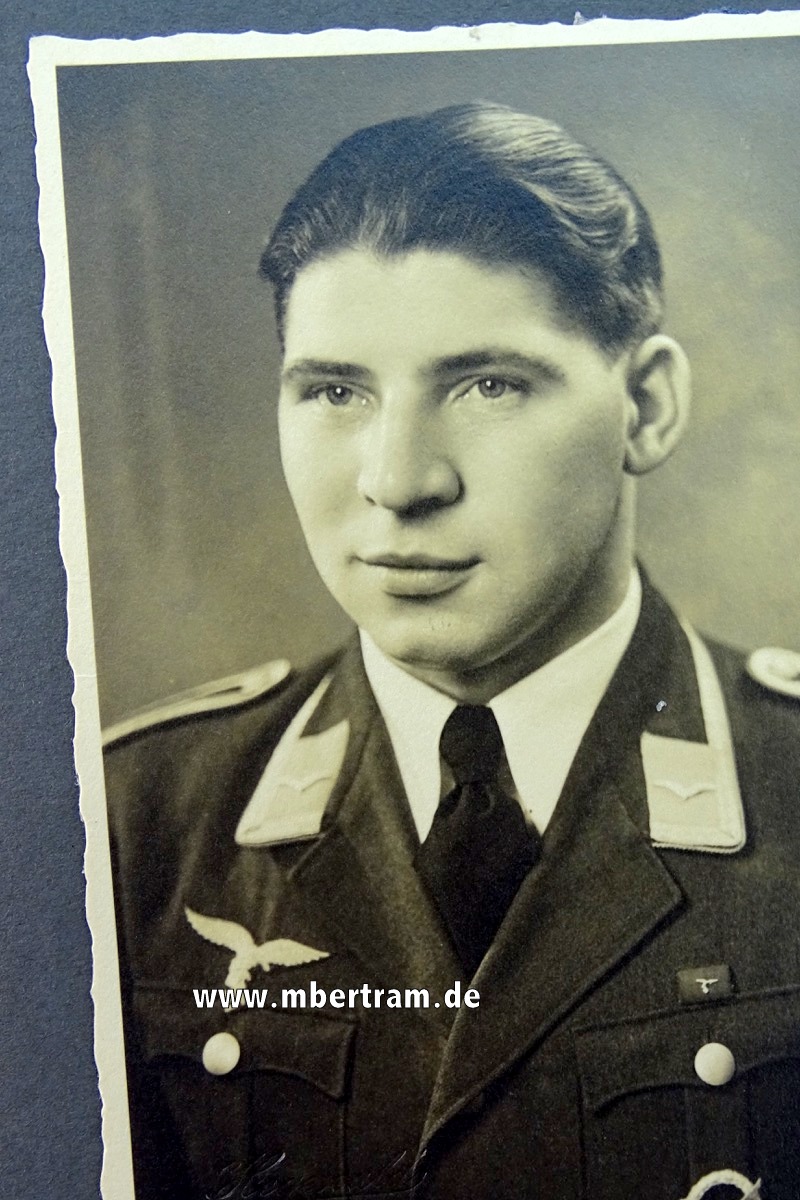 12371-296 Umfangreicher Nachlass Ju 52 Bordschütze, DK Gold, LW Pokal, Legion Condor, Alben....