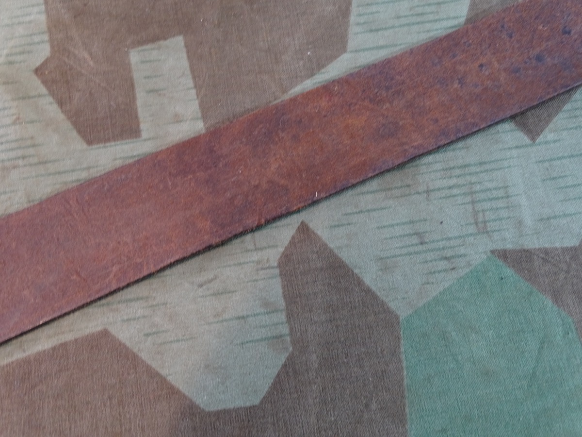 Koppelriemen, vernickelte Eisen Schließe für 1. Weltkrieg, Weimar, SA, NSKK, HJ, SS, ca. 110 cm Koppelriemen, vernickelte Eisen Schließe für 1. Weltkrieg, Weimar, SA, NSKK, HJ, SS, ca. 110 cm