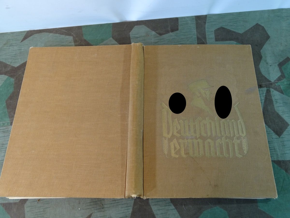 Sammelbilderalbum "Deutschland Erwacht- Werden, Kampf und Sieg der NSDAP", Seltene Röhm Ausgabe. 