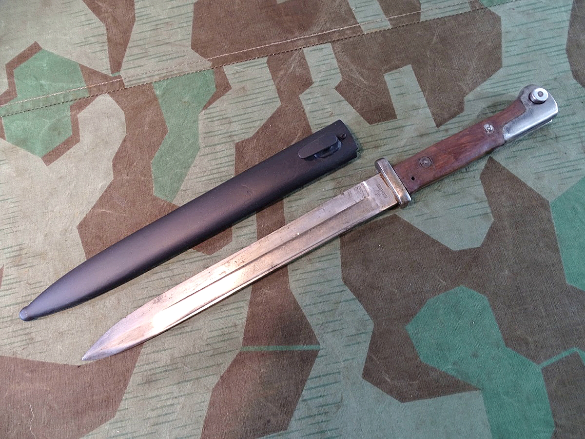 Preussisches Seitengewehr M 1871/84, Doppelhersteller:  Weyersberg Kirschbaum & Cie, Solingen und Erfurt. 