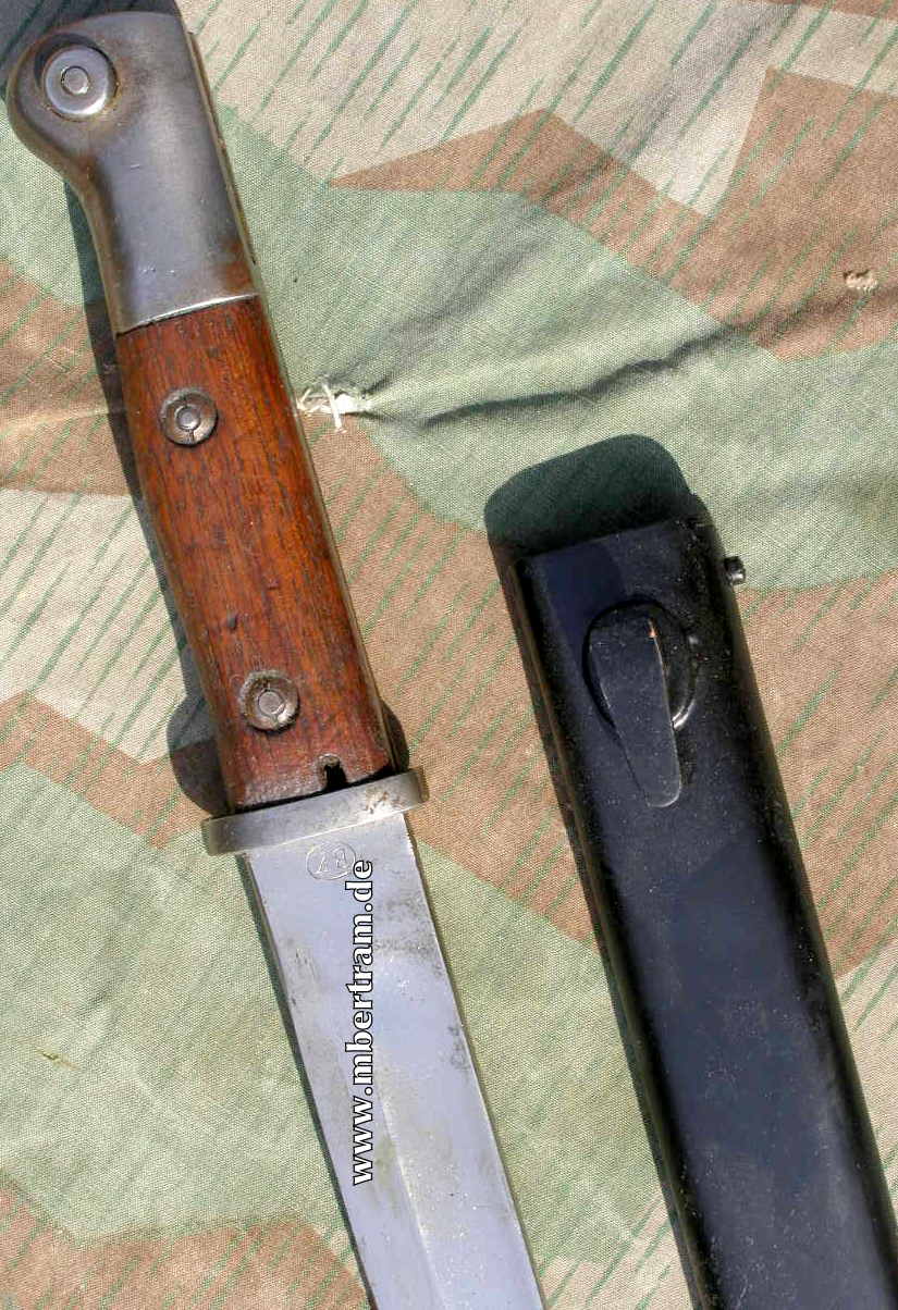 SEITENGEWEHR M 1914 Hst.: " BK- Krone mit W".