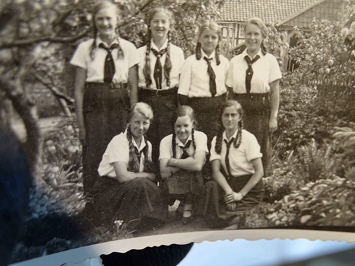 15 Fotos eines BDM Mädchens auf einer KdF Schiffsreise, wohl Skandinavien 03.07.1934 15 Fotos eines BDM Mädchens auf einer KdF Schiffsreise, wohl Skandinavien 03.07.1934