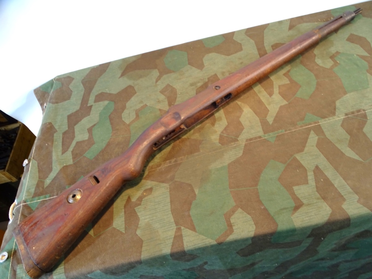 Schäftung K 98 Wehrmacht, Schichtholz, m. Bajonetthalter