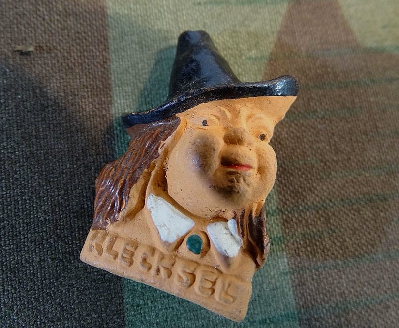 "Klecksel" Serie "Wilhelm Busch Figuren" Handbemalt, Keramik,  WHW, Feb. 1941