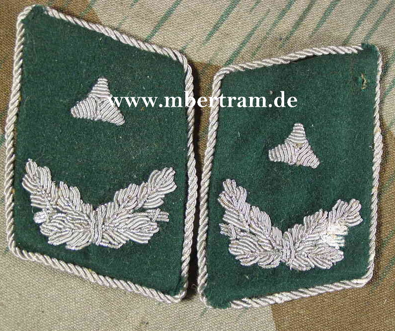 Paar Kragenspiegel Luftwaffenbeamter, gehobener Dienst