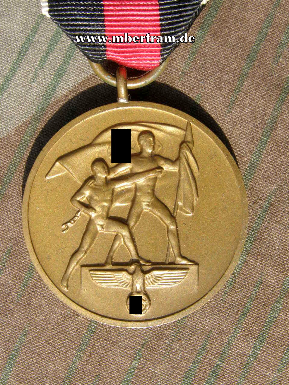 Medaille zur Erinnerung an den 1.Oktober 1938 , mit Band.