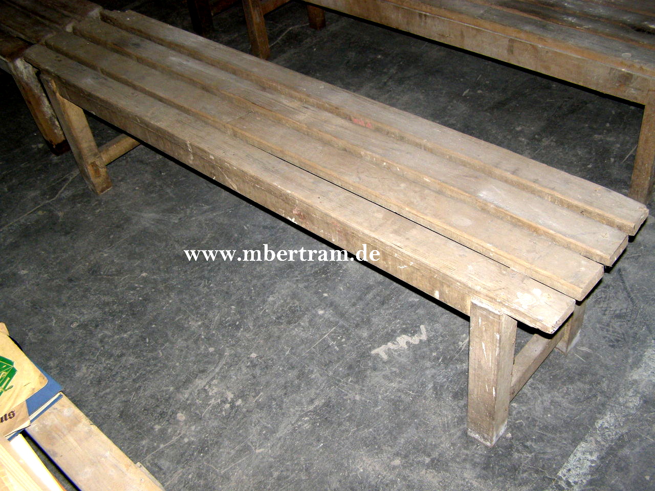Bunker Holzbank f.ca. 5 Personen 1942. Länge 2,50m, Z.3