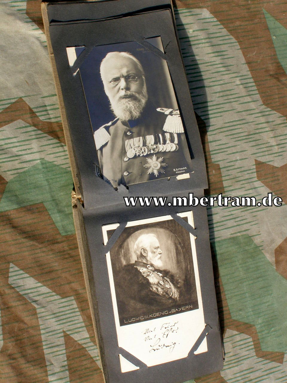 12432-6 Postkarten Fotoalbum, Portraits Kaiser u. Familie, 49 Karten