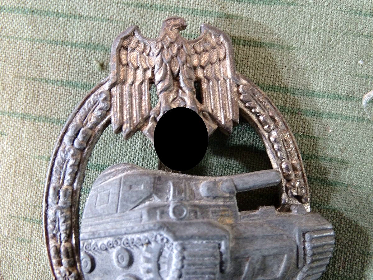 Panzerkampfabzeichen in Silber "25" Feinzink, JFS Panzerkampfabzeichen in Silber "25" Feinzink, JFS