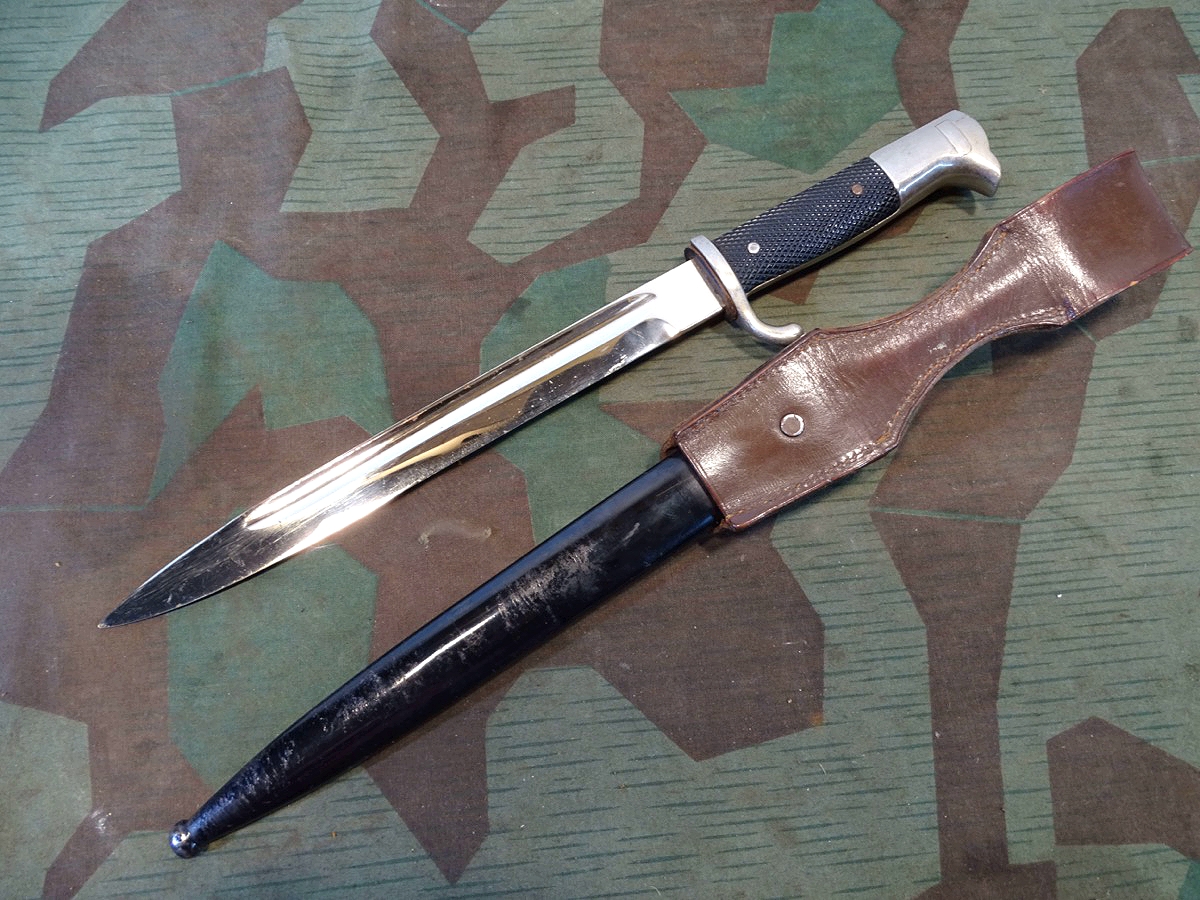 Luftwaffe / Marine: Extra Seitengewehr EuF Hörster Solingen, brauner Koppelschuh 
