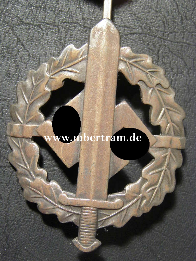 SA SPORTABZEICHEN in Bronze, TYP 2, Hst.: E. Schneider