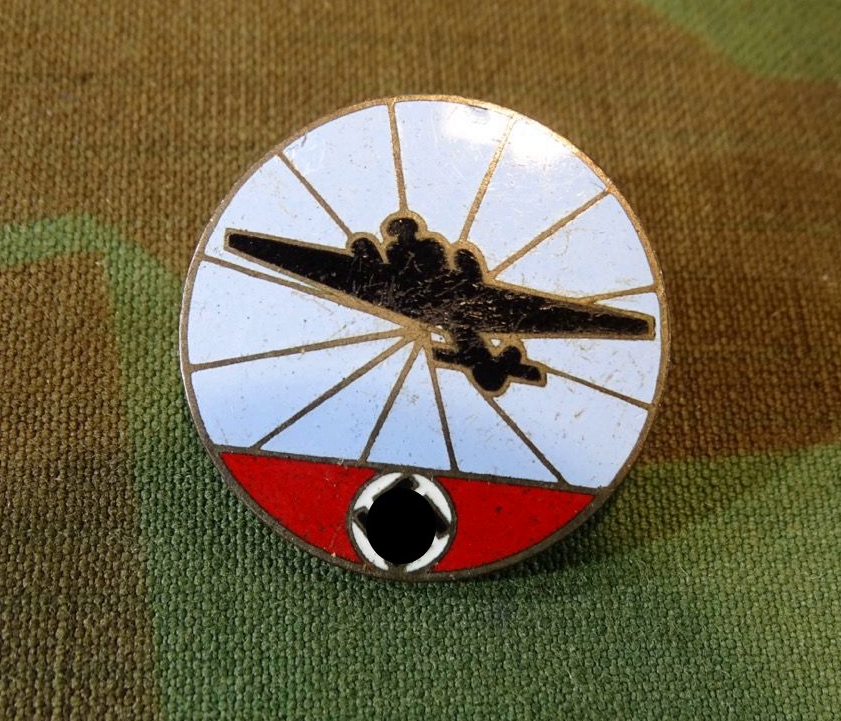 Luftwaffe Luftschutzwarndienst Abzeichen für den Flugmeldedienst 2. Form