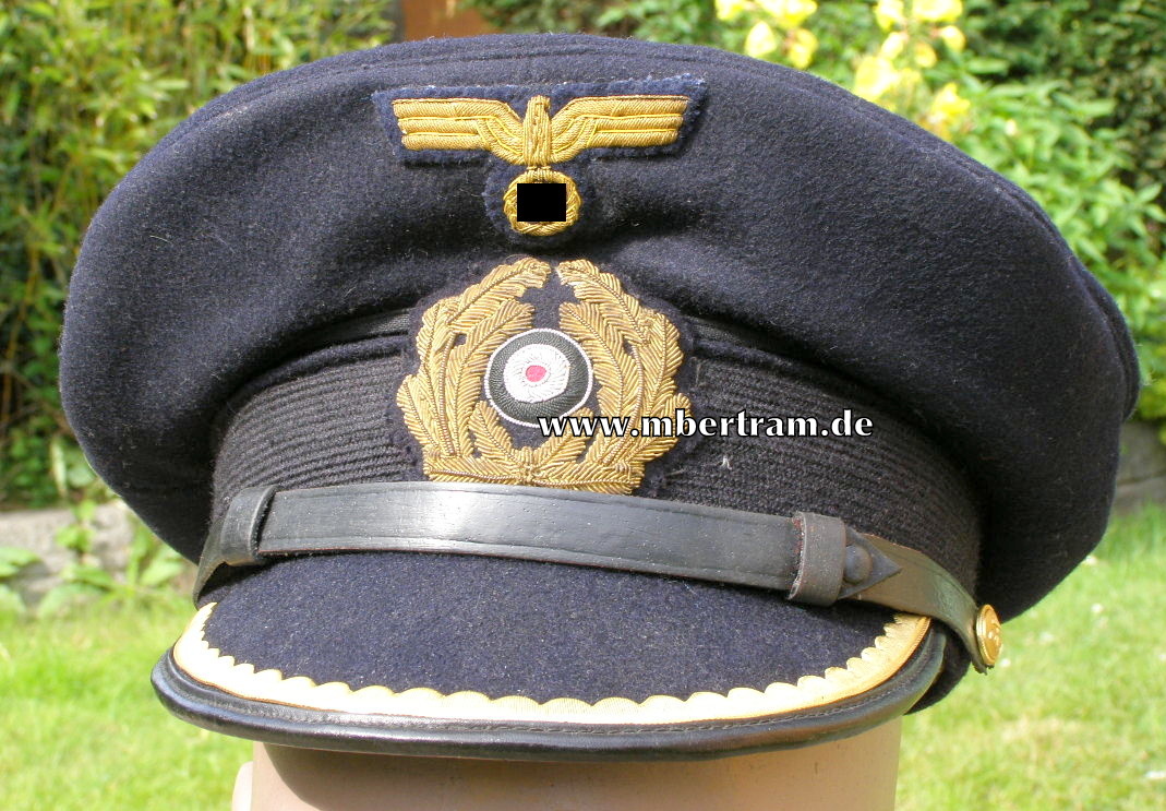 KM dunkelblaue Schirmmütze f.Offiziere / Kapitänleutnant