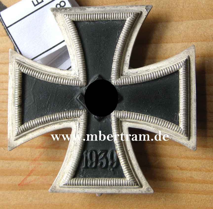 Eisernes Kreuz 1. Klasse 1939 o. Hst., Frostversilbert
