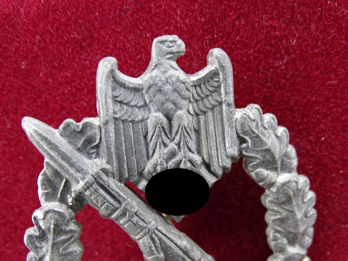 Infanterie Sturmabzeichen in silber, Feinzink, Hst. Marke "ÜÜ" (E.Ferd.Wiedmann)