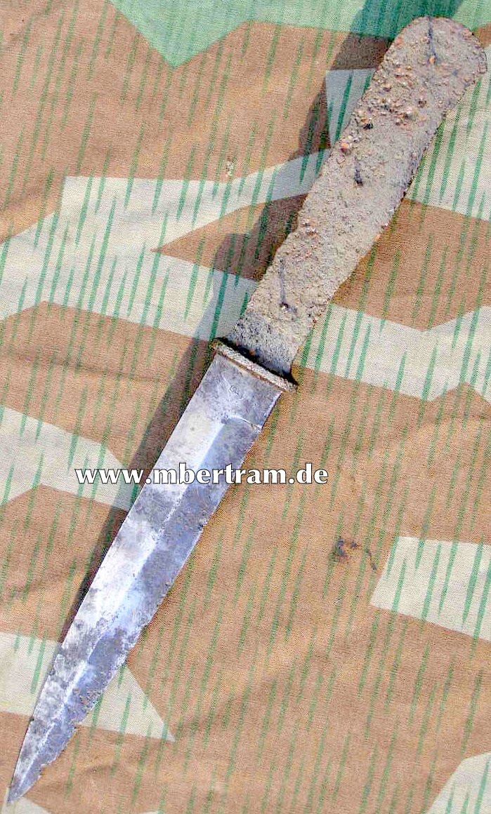 WH Grabendolch / Infanterie Kampfmesser M42, Fundstück