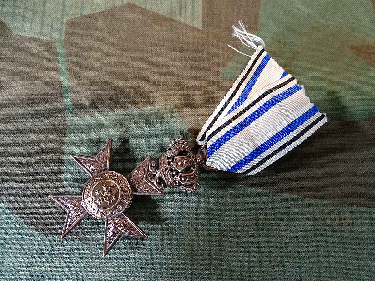 Bayern Militär Verdienstkreuz 3. Klasse mit Schwertern u. Krone und Band