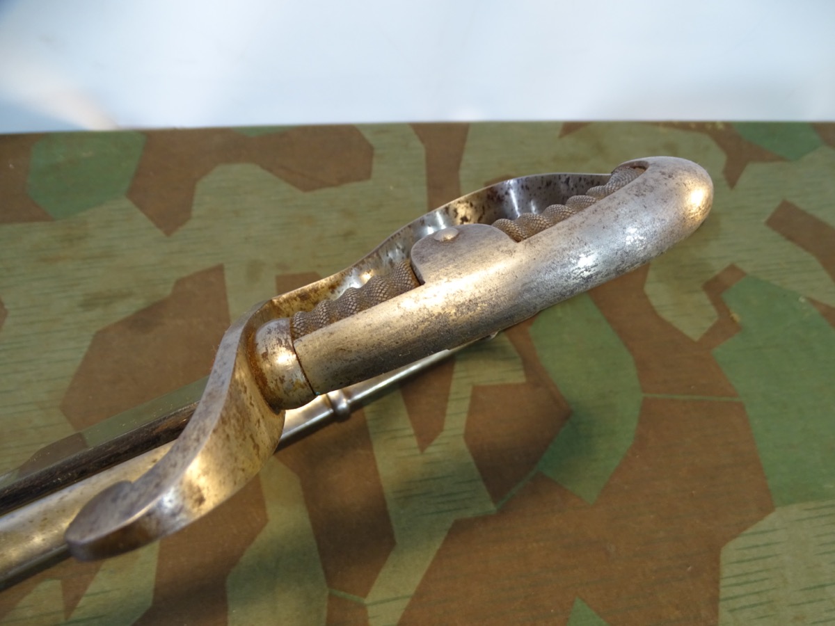 Früher (Ulanen ?) oder Artillerie Säbel, 2 Scheidenringe. Mit Ätzung 1891-94 Früher (Ulanen ?) oder Artillerie Säbel, 2 Scheidenringe. Mit Ätzung 1891-94
