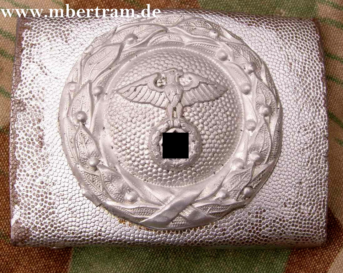 REICHSLUFTSCHUTZBUND/DLV KOPPELSCHLOSS EISEN 1. M.