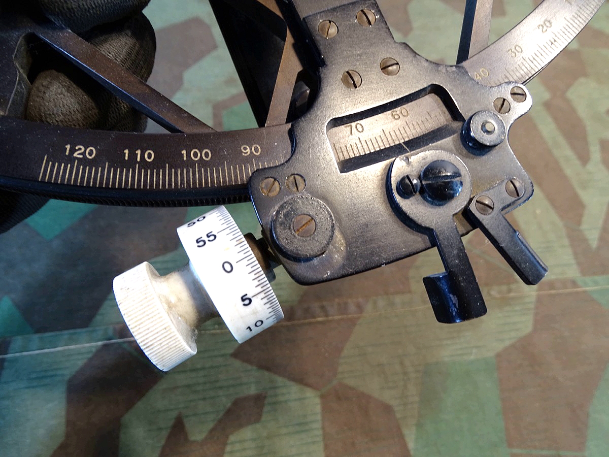 Sextant der Kriegsmarine mit großem Reichsadler mit M Sextant der Kriegsmarine mit großem Reichsadler mit M